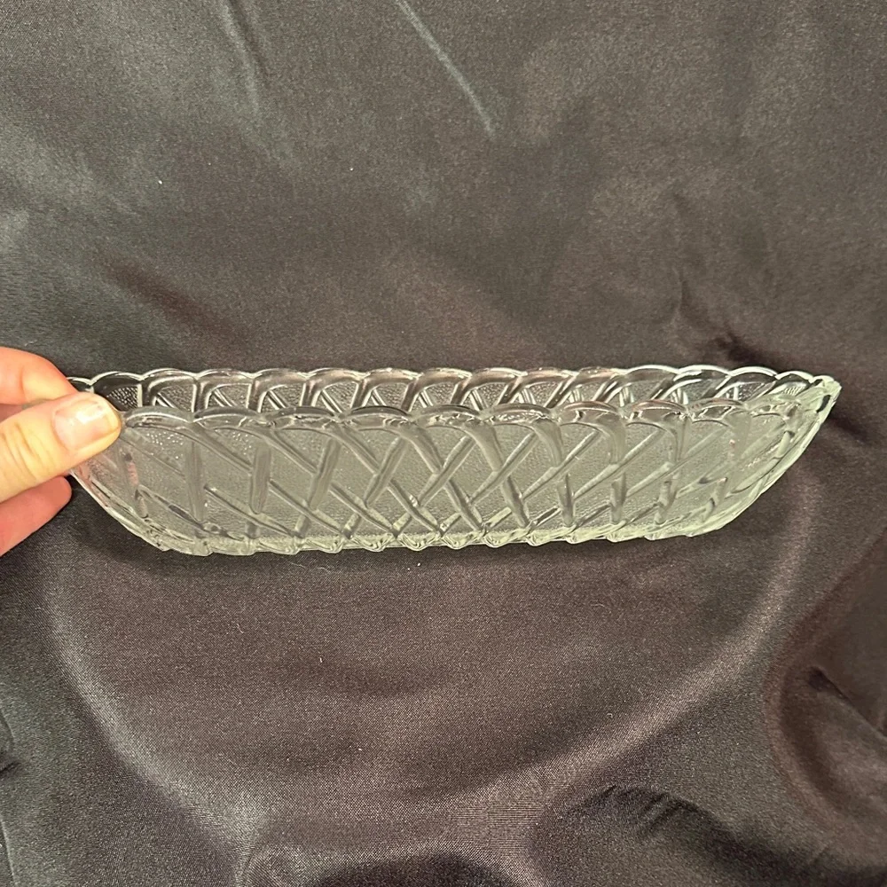 Indiana Glass Clear Glass Serving Tray/Celery Bowl - Picture 1 of 3